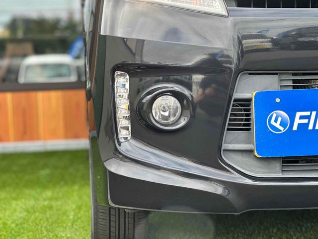 スペーシアカスタム ＸＳリミテッド　４ＷＤ　両側電動スライドドア　ＴＶ　衝突被害軽減システム　ＨＩＤ　スマートキー　アイドリングストップ　シートヒーター　ベンチシート　ＣＶＴ　盗難防止システム　ＡＢＳ　ＥＳＣ　ＣＤ　ＤＶＤ再生　ＵＳＢ（54枚目）