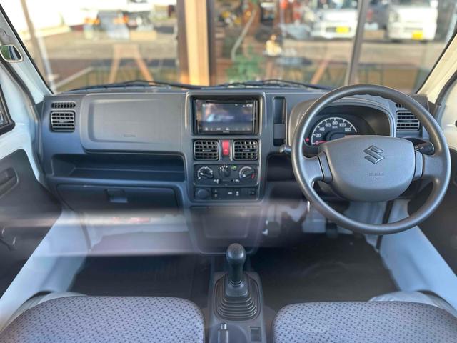 キャリイトラック ＫＣエアコン・パワステ　４ＷＤ　ミラー型ドラレコ　ディスプレイオーディオ　エアコン　パワーステアリング　ＭＴ　衝突被害軽減システム　レーンアシスト　ドライブレコーダー　オートライト　ＥＳＣ（2枚目）