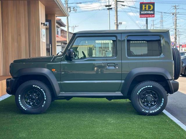 ジムニーシエラ ＪＬ　４ＷＤ　スマートキー　電動格納ミラー　シートヒーター　ＭＴ　盗難防止システム　衝突安全ボディ　ＣＤ　ＵＳＢ　フルフラット　ＡＢＳ　ＥＳＣ　エアコン　パワーステアリング　パワーウィンドウ（17枚目）