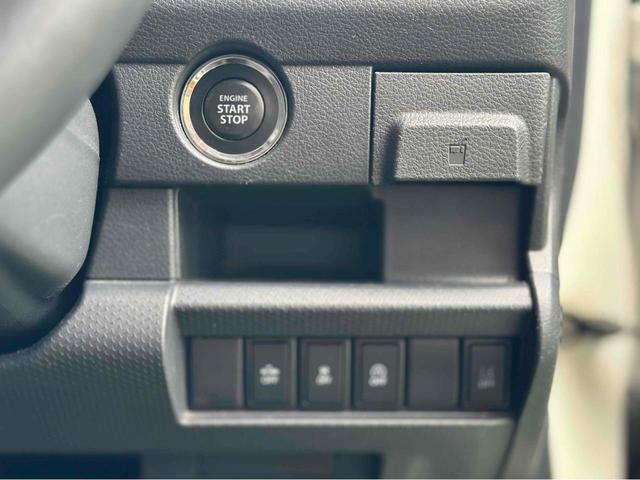 ハスラー Ｆリミテッド　４ＷＤ　バックカメラ　ナビ　ＴＶ　レーンアシスト　衝突被害軽減システム　ＨＩＤ　スマートキー　アイドリングストップ　シートヒーター　ベンチシート　ＣＶＴ　盗難防止システム　ＡＢＳ　ＥＳＣ　ＣＤ　ＵＳＢ（16枚目）