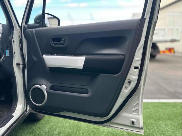 ハスラー Ｆリミテッド　４ＷＤ　バックカメラ　ナビ　ＴＶ　レーンアシスト　衝突被害軽減システム　ＨＩＤ　スマートキー　アイドリングストップ　シートヒーター　ベンチシート　ＣＶＴ　盗難防止システム　ＡＢＳ　ＥＳＣ　ＣＤ　ＵＳＢ（44枚目）