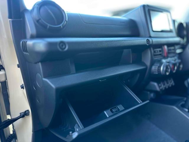 ジムニー XL 4WD TOCバンパー 2インチリフトアップ サンダーテール ショウワガレージキャリア BRAT製アルミホイール YOKOHAMA GEOLANDER ナビ TV スマートキー 電動格納ミラー(36枚目)