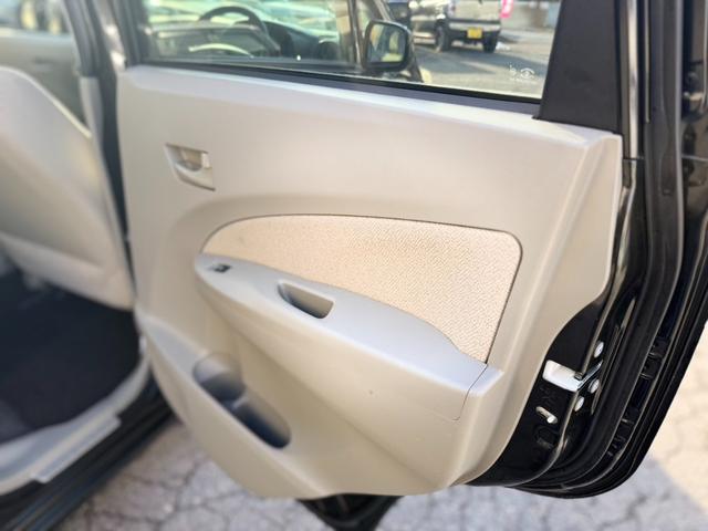 ムーヴ Ｌ　社外ナビ　地デジ　　社外１４インチアルミホイール　ＬＥＤヘッドライトバルブ（12枚目）