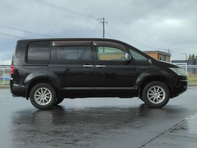 この度は当店のお車をご覧になっていただき、誠にありがとうございます。じっくり現車確認して頂けるよう、ご準備を致します！