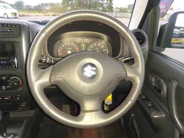 ジムニー ワイルドウインド　４ＷＤ　キーレスエントリー　電動格納ミラー　シートヒーター　ＡＴ　ＡＢＳ　ＣＤ　ルーフレール　アルミホイール　衝突安全ボディ　エアコン（4枚目）