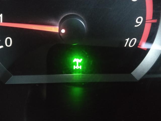 ジムニー ワイルドウインド　４ＷＤ　キーレスエントリー　電動格納ミラー　シートヒーター　ＡＴ　ＡＢＳ　ＣＤ　ルーフレール　アルミホイール　衝突安全ボディ　エアコン（8枚目）