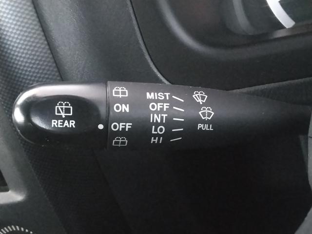 ジムニー ワイルドウインド　４ＷＤ　キーレスエントリー　電動格納ミラー　シートヒーター　ＡＴ　ＡＢＳ　ＣＤ　ルーフレール　アルミホイール　衝突安全ボディ　エアコン（11枚目）