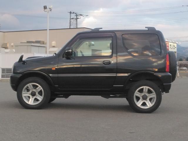 ジムニー ワイルドウインド　４ＷＤ　キーレスエントリー　電動格納ミラー　シートヒーター　ＡＴ　ＡＢＳ　ＣＤ　ルーフレール　アルミホイール　衝突安全ボディ　エアコン（21枚目）