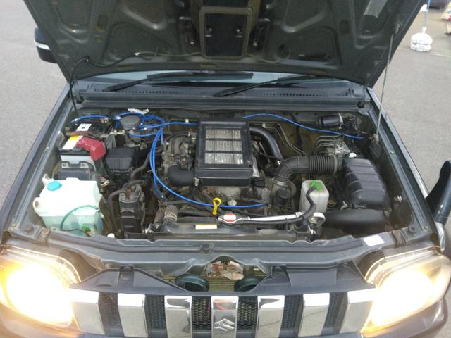 ジムニー ワイルドウインド　４ＷＤ　キーレスエントリー　電動格納ミラー　シートヒーター　ＡＴ　ＡＢＳ　ＣＤ　ルーフレール　アルミホイール　衝突安全ボディ　エアコン（22枚目）