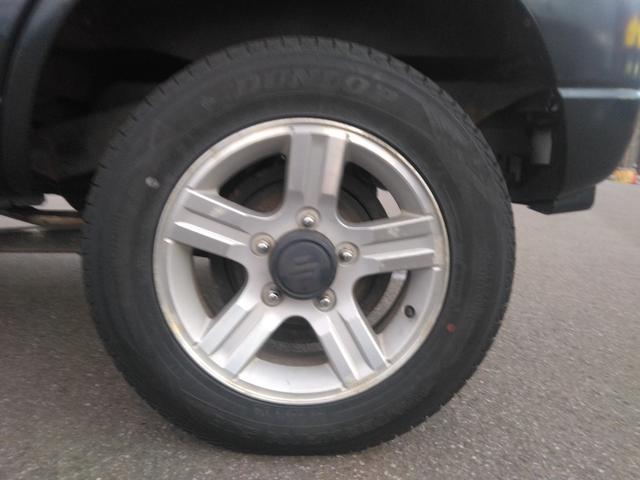 ジムニー ワイルドウインド　４ＷＤ　キーレスエントリー　電動格納ミラー　シートヒーター　ＡＴ　ＡＢＳ　ＣＤ　ルーフレール　アルミホイール　衝突安全ボディ　エアコン（30枚目）