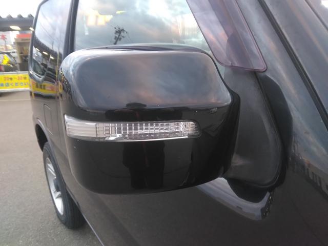 ジムニー ワイルドウインド　４ＷＤ　キーレスエントリー　電動格納ミラー　シートヒーター　ＡＴ　ＡＢＳ　ＣＤ　ルーフレール　アルミホイール　衝突安全ボディ　エアコン（33枚目）