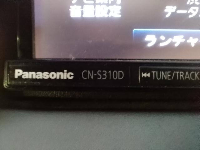 ステップワゴン Ｇ　Ｅセレクション　４ＷＤ　ＥＴＣ　ナビ　ＴＶ　両側電動スライドドア　スマートキー　アイドリングストップ　電動格納ミラー　後席モニター　３列シート　ＣＶＴ　ＣＤ　ＤＶＤ再生　ＵＳＢ　Ｂｌｕｅｔｏｏｔｈ　盗難防止システム（11枚目）