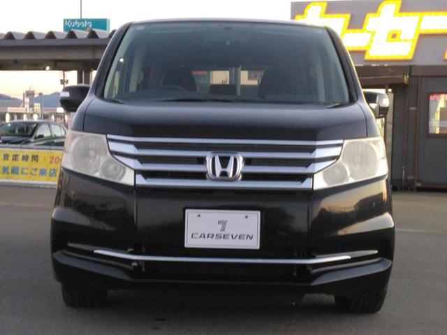 ステップワゴン Ｇ　Ｅセレクション　４ＷＤ　ＥＴＣ　ナビ　ＴＶ　両側電動スライドドア　スマートキー　アイドリングストップ　電動格納ミラー　後席モニター　３列シート　ＣＶＴ　ＣＤ　ＤＶＤ再生　ＵＳＢ　Ｂｌｕｅｔｏｏｔｈ　盗難防止システム（17枚目）