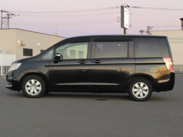 ステップワゴン Ｇ　Ｅセレクション　４ＷＤ　ＥＴＣ　ナビ　ＴＶ　両側電動スライドドア　スマートキー　アイドリングストップ　電動格納ミラー　後席モニター　３列シート　ＣＶＴ　ＣＤ　ＤＶＤ再生　ＵＳＢ　Ｂｌｕｅｔｏｏｔｈ　盗難防止システム（23枚目）