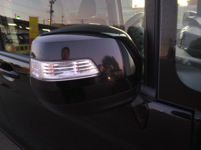 ステップワゴン Ｇ　Ｅセレクション　４ＷＤ　ＥＴＣ　ナビ　ＴＶ　両側電動スライドドア　スマートキー　アイドリングストップ　電動格納ミラー　後席モニター　３列シート　ＣＶＴ　ＣＤ　ＤＶＤ再生　ＵＳＢ　Ｂｌｕｅｔｏｏｔｈ　盗難防止システム（30枚目）