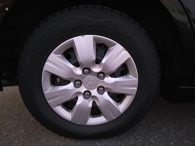 ステップワゴン Ｇ　Ｅセレクション　４ＷＤ　ＥＴＣ　ナビ　ＴＶ　両側電動スライドドア　スマートキー　アイドリングストップ　電動格納ミラー　後席モニター　３列シート　ＣＶＴ　ＣＤ　ＤＶＤ再生　ＵＳＢ　Ｂｌｕｅｔｏｏｔｈ　盗難防止システム（33枚目）