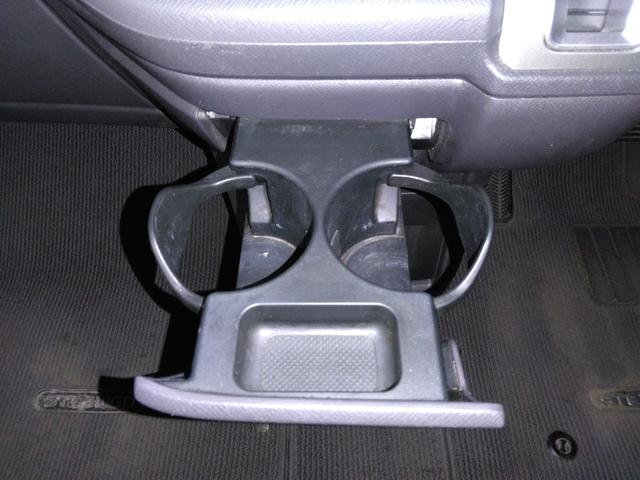 ステップワゴン Ｇ　Ｅセレクション　４ＷＤ　ＥＴＣ　ナビ　ＴＶ　両側電動スライドドア　スマートキー　アイドリングストップ　電動格納ミラー　後席モニター　３列シート　ＣＶＴ　ＣＤ　ＤＶＤ再生　ＵＳＢ　Ｂｌｕｅｔｏｏｔｈ　盗難防止システム（41枚目）