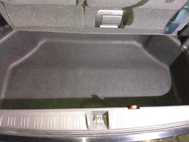 ステップワゴン Ｇ　Ｅセレクション　４ＷＤ　ＥＴＣ　ナビ　ＴＶ　両側電動スライドドア　スマートキー　アイドリングストップ　電動格納ミラー　後席モニター　３列シート　ＣＶＴ　ＣＤ　ＤＶＤ再生　ＵＳＢ　Ｂｌｕｅｔｏｏｔｈ　盗難防止システム（53枚目）