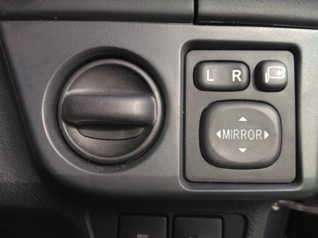 カローラフィールダー １．５Ｇ　４ＷＤ　ＥＴＣ　キーレスエントリー　電動格納ミラー　ＣＶＴ　衝突安全ボディ　ＡＢＳ　ＥＳＣ　ＣＤ　エアコン　パワーステアリング　パワーウィンドウ（10枚目）