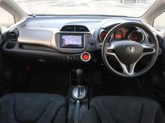 毎回座るフロントシート。運転席は必ず使用する部分ですので、座り心地が重要です！ 2