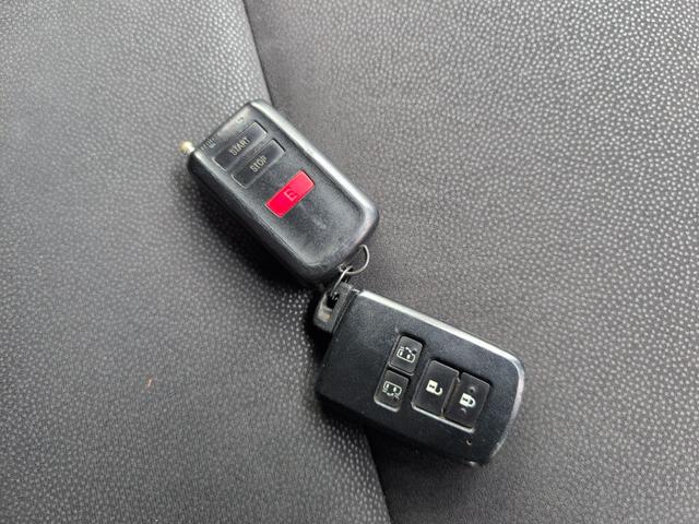 ノア Ｓｉ　ダブルバイビー　４ＷＤ　ＥＴＣ　バックカメラ　ナビ　ＴＶ　オートクルーズコントロール　レーンアシスト　衝突被害軽減システム　両側電動スライドドア　オートマチックハイビーム　ＬＥＤヘッドランプ　スマートキー（22枚目）