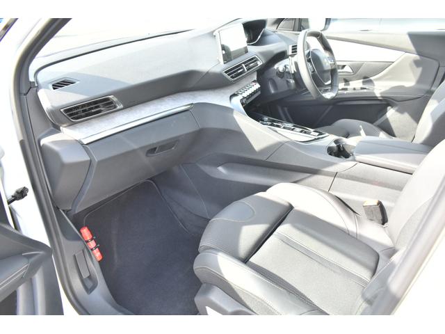 ３００８ ＧＴハイブリッド４　弊社試乗車　ＥＴＣ　パノラミックサンルーフ　ＬＥＤヘッドライト　オートマチックハイビーム　電動リアゲート　シートヒーター　パワーシート　レーンキープアシスト　パーキングアシスト（19枚目）