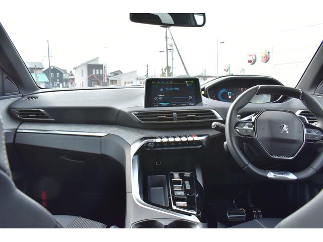３００８ ＧＴハイブリッド４　弊社試乗車　ＥＴＣ　パノラミックサンルーフ　ＬＥＤヘッドライト　オートマチックハイビーム　電動リアゲート　シートヒーター　パワーシート　レーンキープアシスト　パーキングアシスト（22枚目）