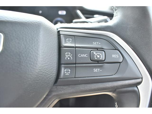 ジープ・グランドチェロキーＬ リミテッド　ＥＴＣ２．０　純正ナビ　フルセグＴＶ　ＬＥＤヘッドライト　シートヒーター　オートマチックハイビーム　パワーシート　アイドリングストップ　盗難防止システム　ワンオーナー車　禁煙車（13枚目）