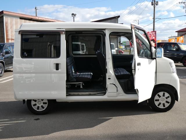 ハイゼットカーゴ クルーズターボ 4WD 軽自動車 ターボ 両側スライドドア 純正メモリナビ フルセグTV DVD/CD Bluetooth キーレス 電動格納ミラー(8枚目)