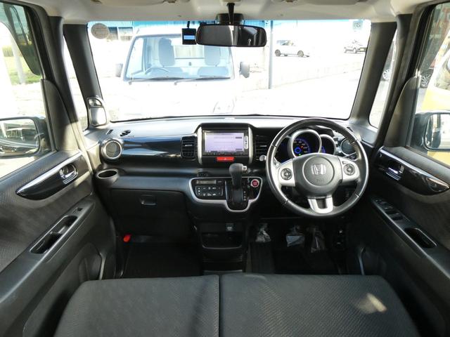 Ｎ－ＢＯＸカスタム Ｇ・ターボＡパッケージ　軽自動車　衝突被害軽減ブレーキ　両側パワースライドドア　純正メモリナビ　Ｂｌｕｅｔｏｏｔｈ　バックカメラ　ドラレコ　キーフリー　ＥＴＣ　クルーズコントロール　ＨＩＤライト　ＨＩＤフォグ　横滑り防止装置（9枚目）