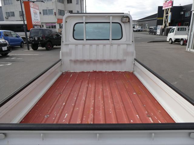 ハイゼットトラック エアコン・パワステスペシャルＶＳ　４ＷＤ　軽トラック　社外ＣＤ／ラジオ　エアコン　パワーステアリング　切替式４ＷＤ　４枚リーフ　作業灯　５速マニュアル（3枚目）