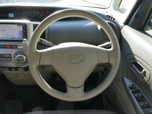 タント Ｘリミテッド　４ＷＤ　軽自動車　左側パワースライドドア　純正メモリナビ　ＣＤ　ワンセグＴＶ　バックカメラ　キーフリー　ＥＴＣ　電動格納ミラー　ミラーヒーター　アイドリングストップ（4枚目）