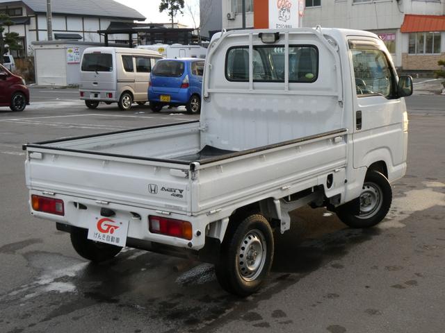 アクティトラック ＳＤＸ　４ＷＤ　軽トラック　純正ラジオ　作業灯　パワステ　エアバッグ　５速マニュアル（2枚目）