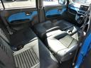 前席のシートバックを倒せば、フルフラットモードの完成です!体を横たえて眠れるので、車中泊にぴったりな機能ですね♪