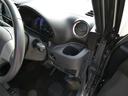 運転席にもドリンクホルダー完備!スマートフォンなどを入れておくにも便利ですね♪