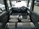 前席のシートバックを倒せば、フルフラットモードの完成です!体を横たえて眠れるので、車中泊にぴったりな機能ですね♪