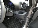 運転席にもドリンクホルダー完備!スマートフォンなどを入れておくにも便利ですね♪