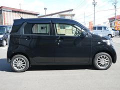 すべての車に外装のコーティングと各種ルームクリーニングを施工いたします！外装も内装も愛車はいつもピカピカキレイが気持ちいいですね♪ 7