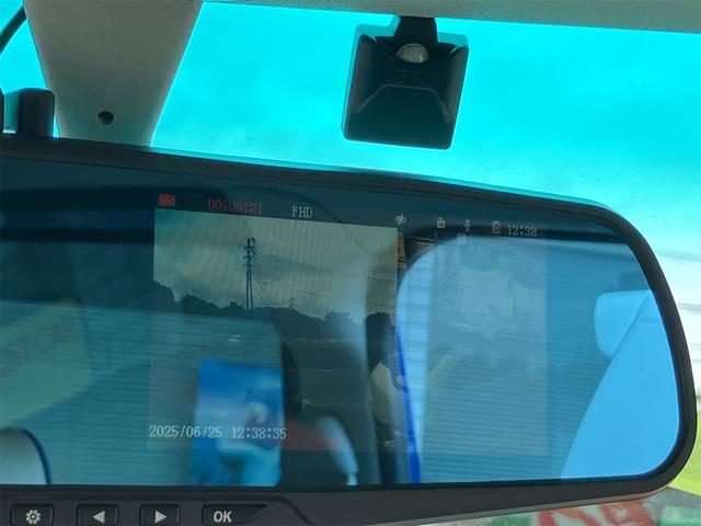 ディアスワゴン ＲＳリミテッド　４ＷＤ　ＥＴＣ　バックカメラ　両側スライド・片側電動　ナビ　ＴＶ　ＨＩＤ　キーレスエントリー　電動格納ミラー　ベンチシート　ターボ　ＡＴ　盗難防止システム　ＡＢＳ　ＣＤ　ＤＶＤ再生　アルミホイール（28枚目）