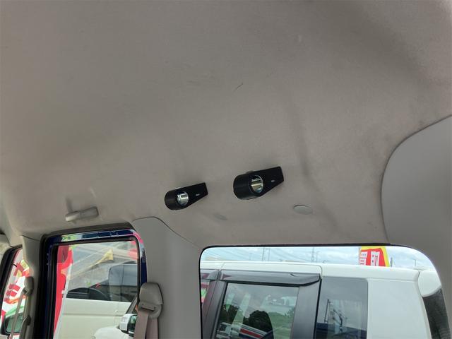 ディアスワゴン ＲＳリミテッド　４ＷＤ　ＥＴＣ　バックカメラ　両側スライド・片側電動　ナビ　ＴＶ　ＨＩＤ　キーレスエントリー　電動格納ミラー　ベンチシート　ターボ　ＡＴ　盗難防止システム　ＡＢＳ　ＣＤ　ＤＶＤ再生　アルミホイール（33枚目）