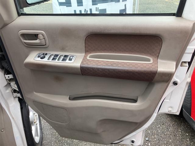 エブリイ ジョインターボ　車検２年付４ＷＤ　両側スライドドア　ナビ　ＴＶ　キーレスエントリー　電動格納ミラー　ターボ　ＡＴ　盗難防止システム　Ｂｌｕｅｔｏｏｔｈ　リフトアップ　カスタム　ペイント　Ｆランプ　Ｒヒーター付き（19枚目）