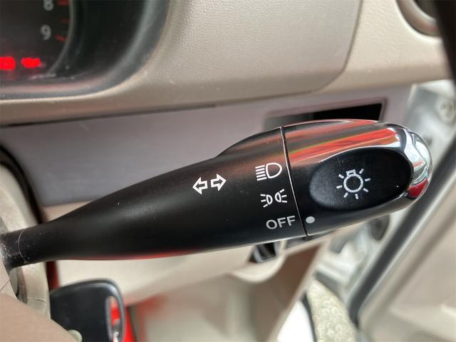 エブリイ ジョインターボ　車検２年付４ＷＤ　両側スライドドア　ナビ　ＴＶ　キーレスエントリー　電動格納ミラー　ターボ　ＡＴ　盗難防止システム　Ｂｌｕｅｔｏｏｔｈ　リフトアップ　カスタム　ペイント　Ｆランプ　Ｒヒーター付き（25枚目）