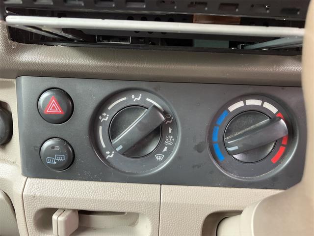 エブリイ ジョインターボ　車検２年付４ＷＤ　両側スライドドア　ナビ　ＴＶ　キーレスエントリー　電動格納ミラー　ターボ　ＡＴ　盗難防止システム　Ｂｌｕｅｔｏｏｔｈ　リフトアップ　カスタム　ペイント　Ｆランプ　Ｒヒーター付き（31枚目）