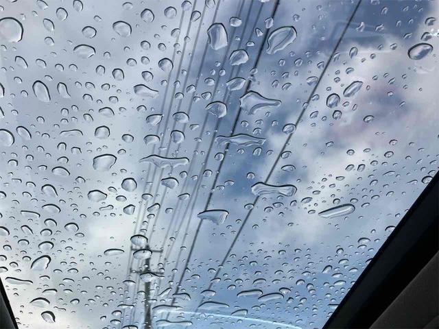 ＬＳ ＬＳ６００ｈＬ　車検２年付　４ＷＤ　ＥＴＣ　クリアランスソナー　オートクルーズコントロール　衝突被害軽減システム　バックカメラ　ナビ　アルミホイール　オートライト　ＬＥＤヘッドランプ　サンルーフ　シートエアコン（22枚目）