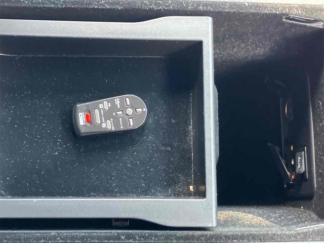 ＬＳ ＬＳ６００ｈＬ　車検２年付　４ＷＤ　ＥＴＣ　クリアランスソナー　オートクルーズコントロール　衝突被害軽減システム　バックカメラ　ナビ　アルミホイール　オートライト　ＬＥＤヘッドランプ　サンルーフ　シートエアコン（26枚目）