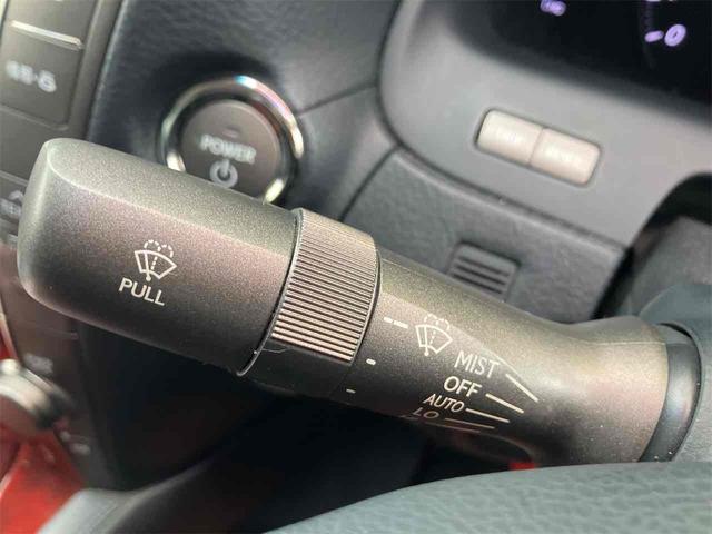 ＬＳ ＬＳ６００ｈＬ　車検２年付　４ＷＤ　ＥＴＣ　クリアランスソナー　オートクルーズコントロール　衝突被害軽減システム　バックカメラ　ナビ　アルミホイール　オートライト　ＬＥＤヘッドランプ　サンルーフ　シートエアコン（32枚目）