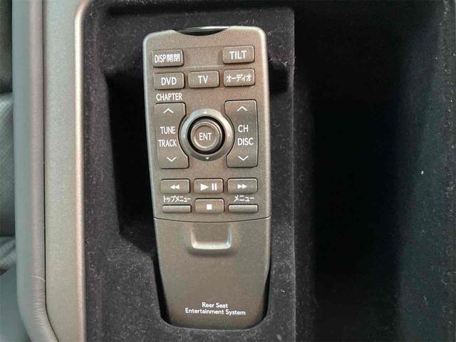 ＬＳ ＬＳ６００ｈＬ　車検２年付　４ＷＤ　ＥＴＣ　クリアランスソナー　オートクルーズコントロール　衝突被害軽減システム　バックカメラ　ナビ　アルミホイール　オートライト　ＬＥＤヘッドランプ　サンルーフ　シートエアコン（35枚目）