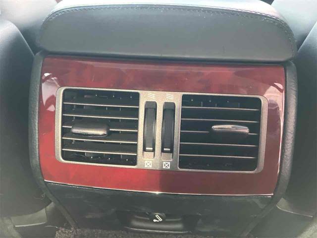 ＬＳ ＬＳ６００ｈＬ　車検２年付　４ＷＤ　ＥＴＣ　クリアランスソナー　オートクルーズコントロール　衝突被害軽減システム　バックカメラ　ナビ　アルミホイール　オートライト　ＬＥＤヘッドランプ　サンルーフ　シートエアコン（38枚目）