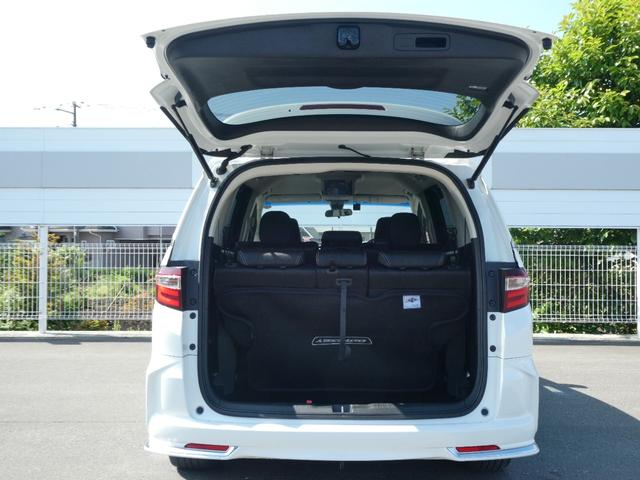 オデッセイ アブソルート・ＥＸアドバンス　ガソリン　４ＷＤ　８人乗り　ホンダセンシング　ナビ　ルーフモニター　両側電動スライド（12枚目）