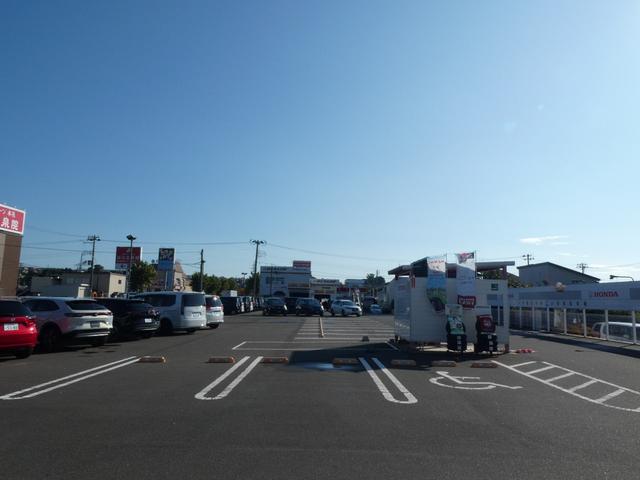 オデッセイ アブソルート・ＥＸアドバンス　ガソリン　４ＷＤ　８人乗り　ホンダセンシング　ナビ　ルーフモニター　両側電動スライド（47枚目）